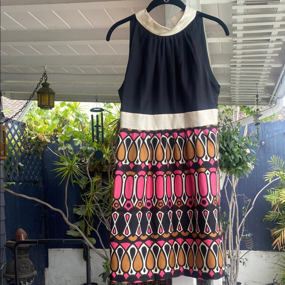 Milly of New York - size 6 100% silk - Picture 8 of 14